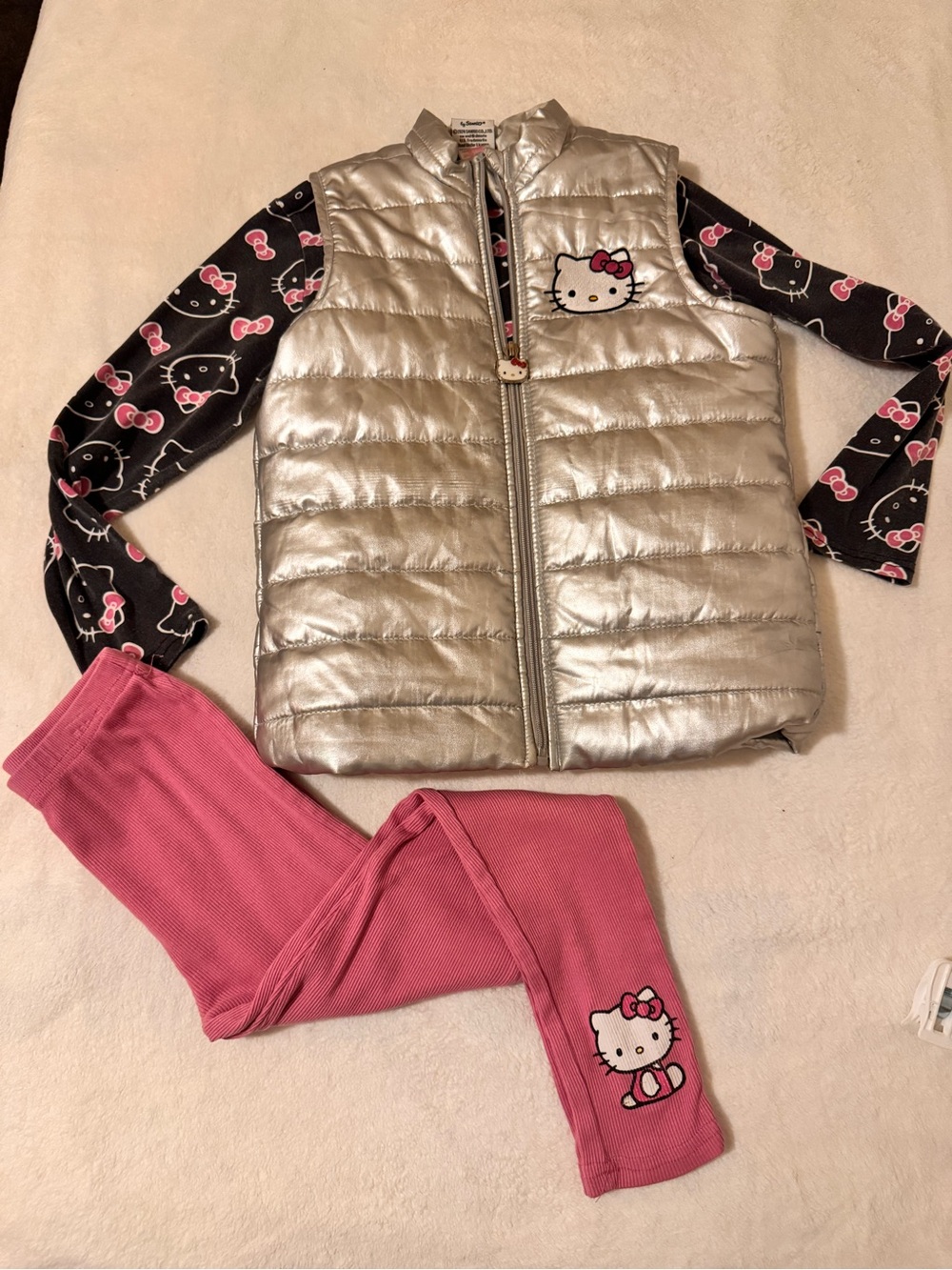Hello Kitty Girls' Silver Puffer Vest & LS tee and matching leggings Set
